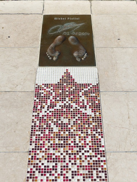 向世界证明 向世界证明